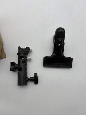 Selens Multipurpose Speedlite Hot Shoe Bracket and Clamp Clip Holder 3 Pack